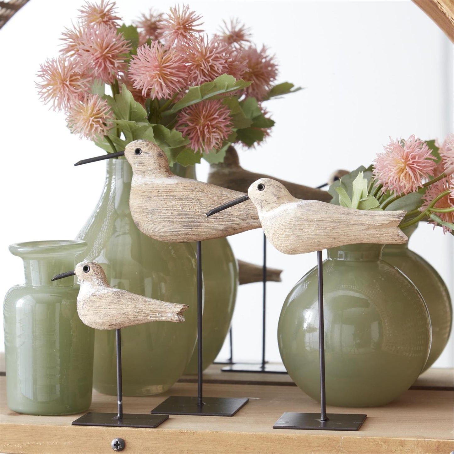 Whitewashed Wood Seagull on Metal Spindles